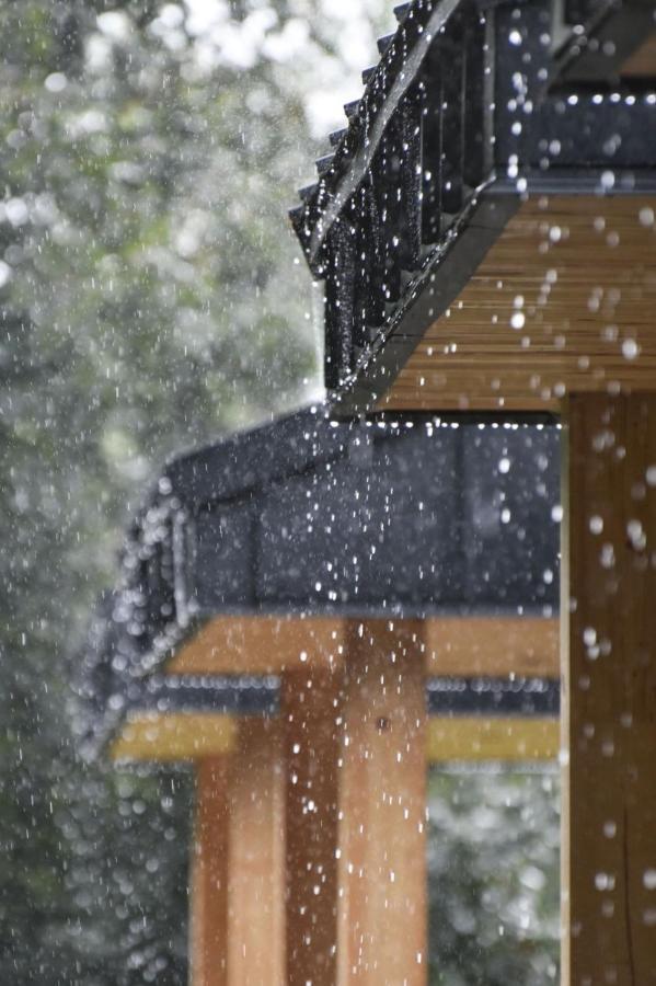Vila Nura Tesila ภายนอก รูปภาพ